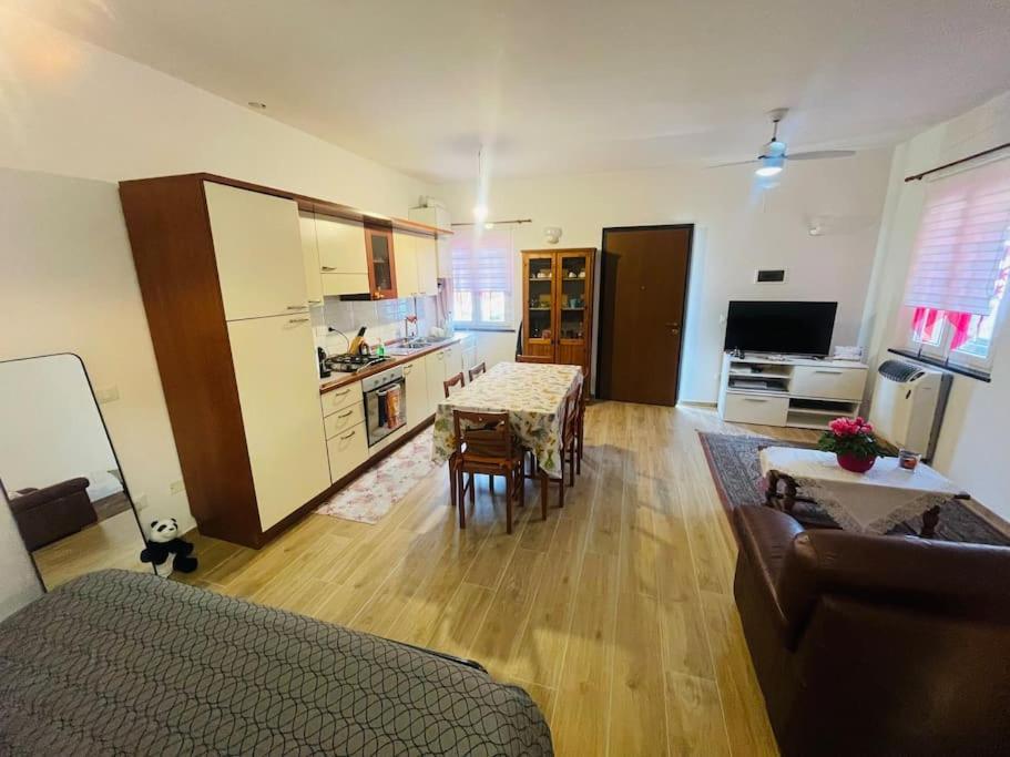 Giorgio'S Apartment Pisa Fiocina Экстерьер фото