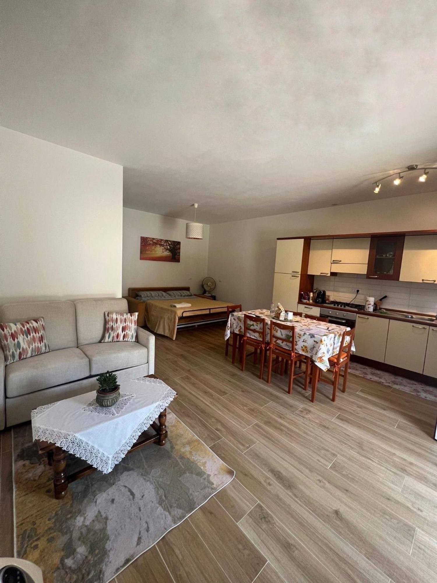 Giorgio'S Apartment Pisa Fiocina Экстерьер фото